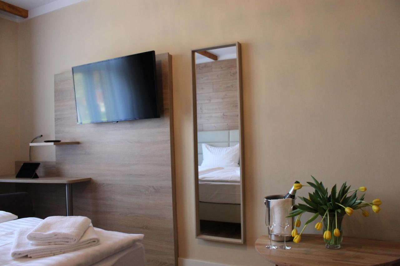 Hotel Sankt Georg 新勃兰登堡 外观 照片