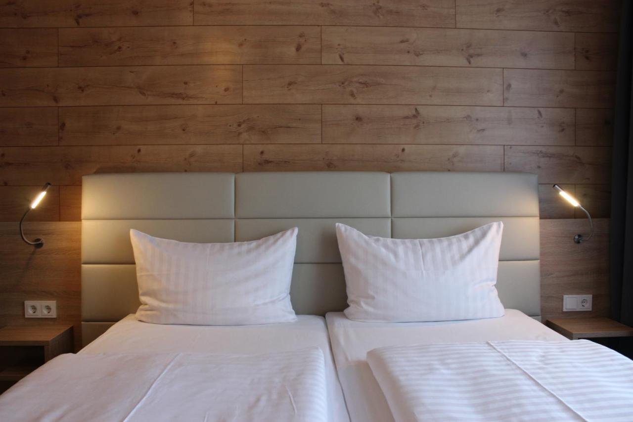 Hotel Sankt Georg 新勃兰登堡 外观 照片
